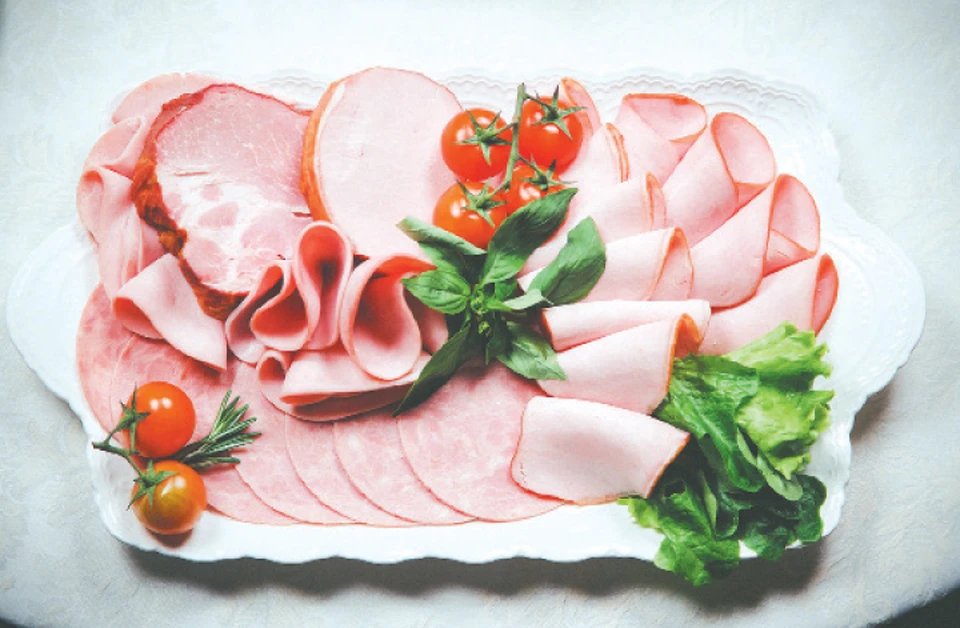 Высокое качество мясной продукции Знаменского СГЦ - это итог честности к покупателям, любви к своему делу и усердному труду сотен орловчан.