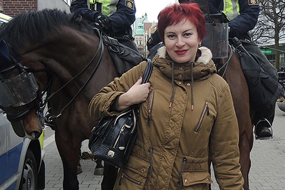 Дарья Асламова опытный журналист. Работает в «горячих точках» уже 28 лет