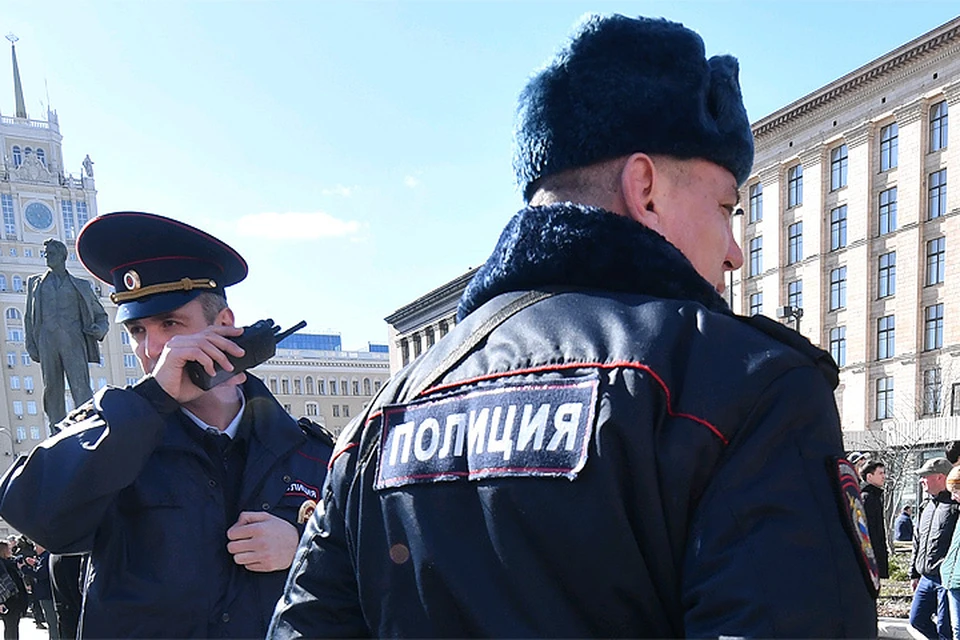 Важный закон о полномочиях полиции обсуждается в Госдуме.