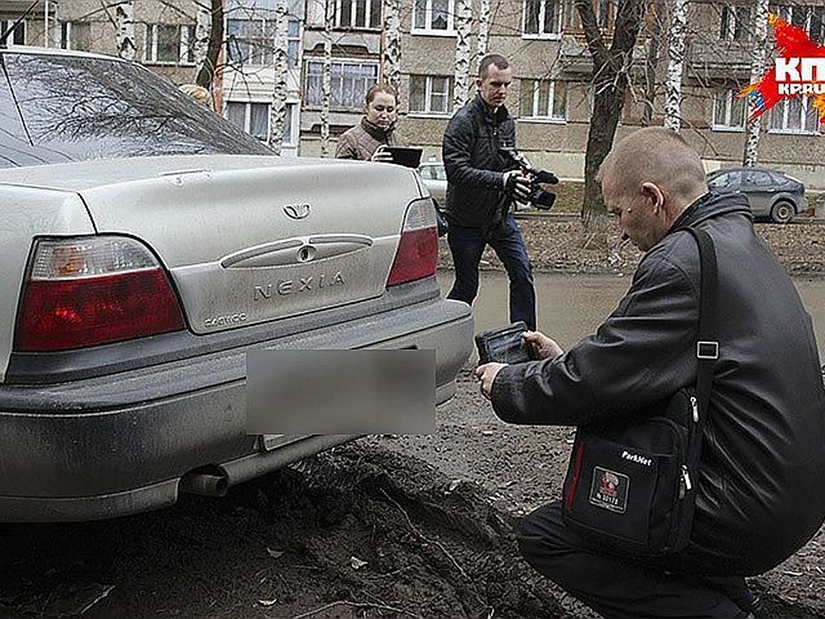 Новый закон о запрете парковки на газонах примут в Удмуртии - KP.RU