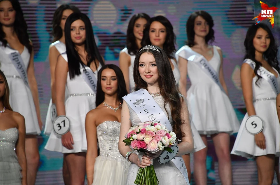 В конкурсе принимали участие 50 красавиц со всей России