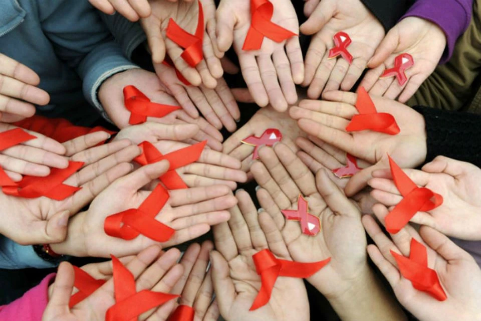Латвия впервые превысила показатель Эстонии по числу новых случаев заболевания ВИЧ. Фото: rostovprotivspida.ru