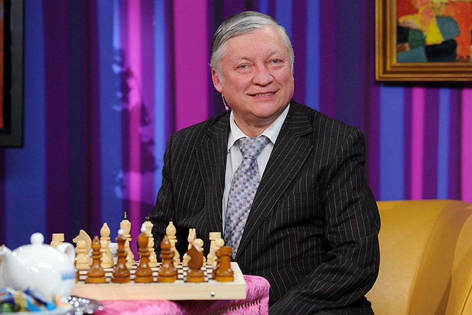 Сегодня 12-й чемпион мира по шахматам отмечает день рождения