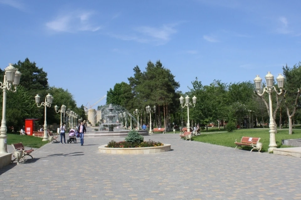 Пока привлекательна только та часть парка, которая называется "Парк дружбы "Волгоград - Баку".