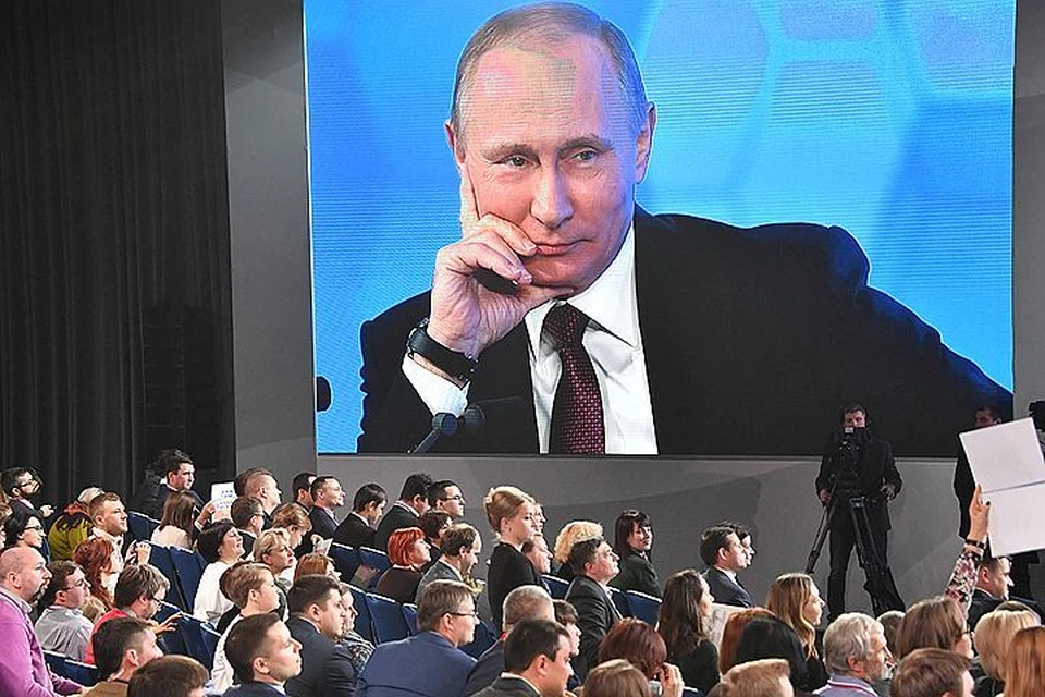 Прямая линия с Владимиром Путиным состоится 15 июня в 12 часов по московскому времени. «Комсомольская правда» будет вести трансляцию