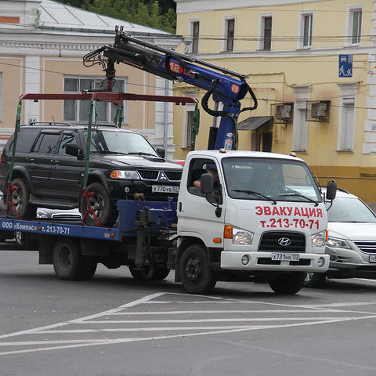 Эвакуатор недорого: вызвать машину в Нижнем Новгороде - KP.RU