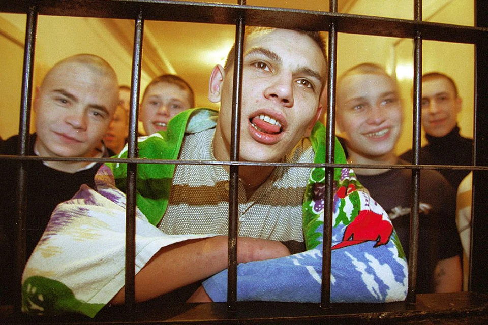 «Тюрьма еще никого не отпускала», - один из главных заветов АУЕ. Фото: Юрий БЕЛИНСКИЙ (ТАСС)