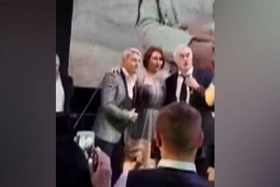 Елена Хахалева с Николаем Басковым и Валерием Меладзе на свадьбе дочери. Фото: соцсети.