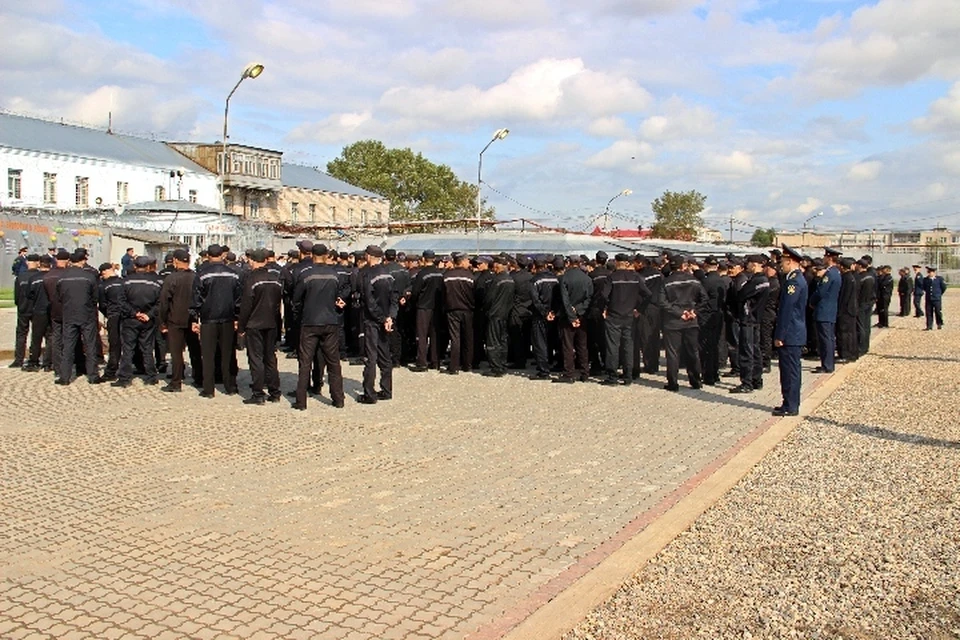 Главной фигурой в колонии считался. Колония Грязовец. Шекснинская 12 тюрьма. Десногорский колония поселение. Колония поселения номер 6 Грязовец.