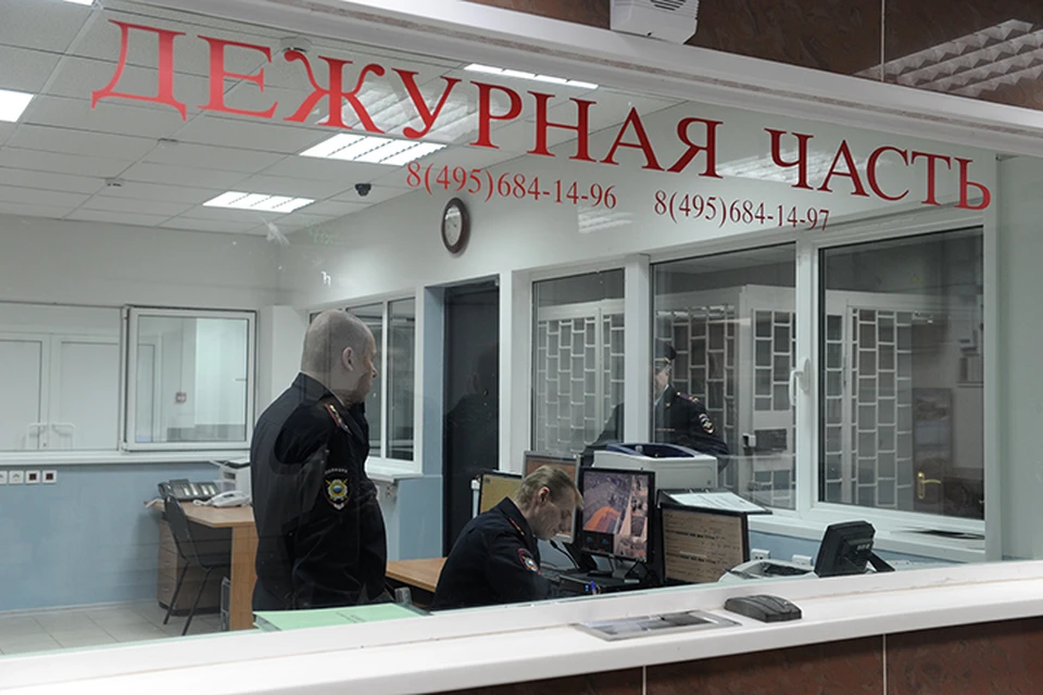 31 августа полицейского задержали, в ближайшее время ему изберут меру пресечения. И практически сто процентов, что отправят за решетку в СИЗО