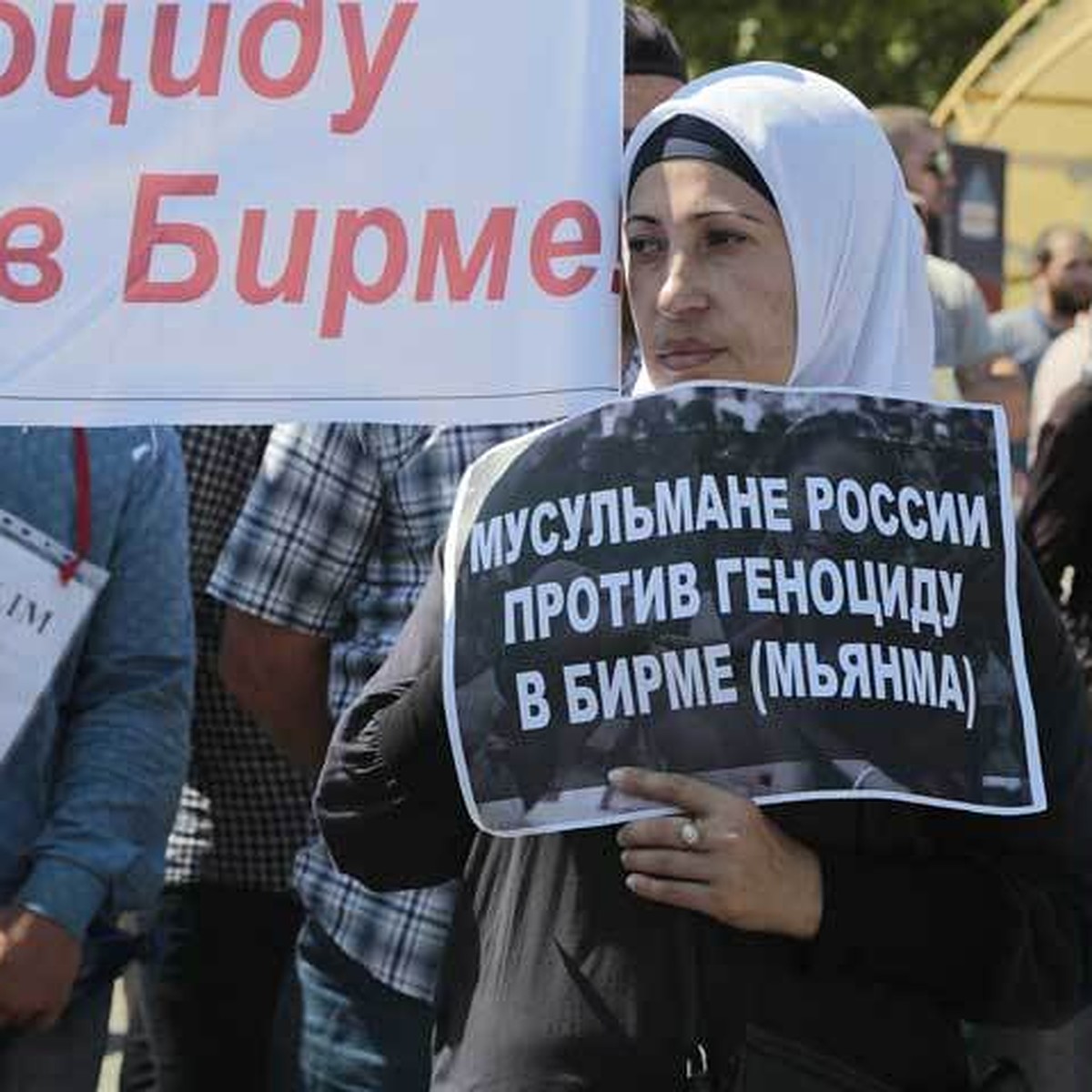 400 человек убиты в Мьянме. Эрдоган и Кадыров заявили о геноциде мусульман