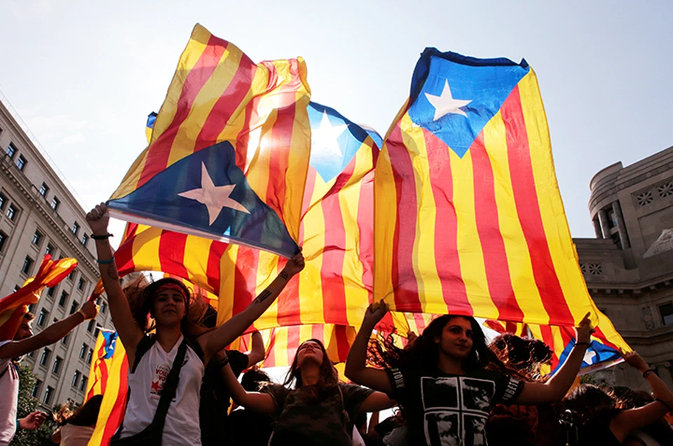 После вчерашних демонстраций в Каталонии, в которых приняли участие свыше миллиона человек, силовые меры могут спровоцировать гражданскую войну.