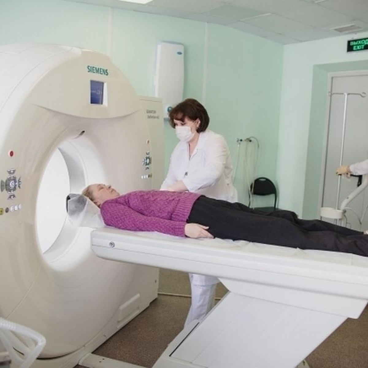Где можно сделать мрт. Томография. Магниторезонансная томография позвоночника. Компьютерная томография головы и позвоночника. Магнитно-резонансная томография (мрт).позвоночника..