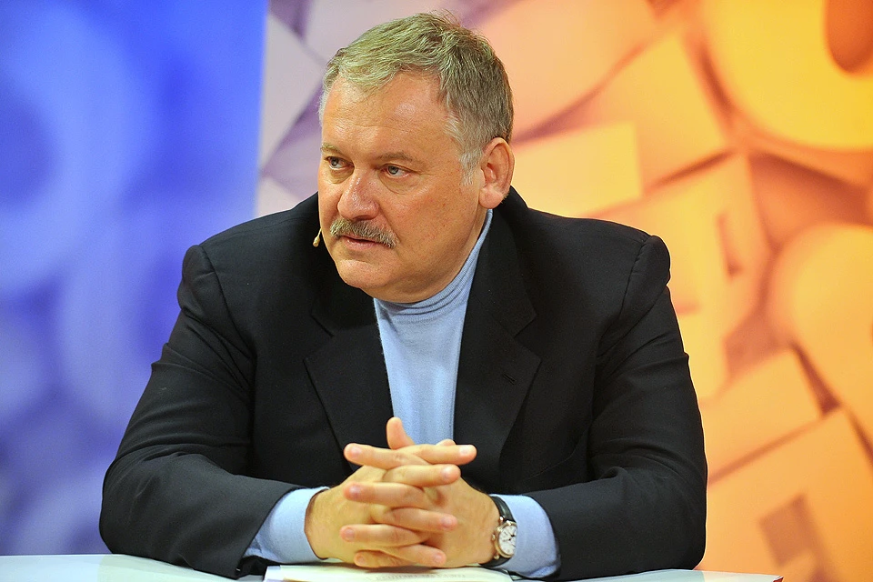 Константин Затулин в студии "Комсомольской правды".
