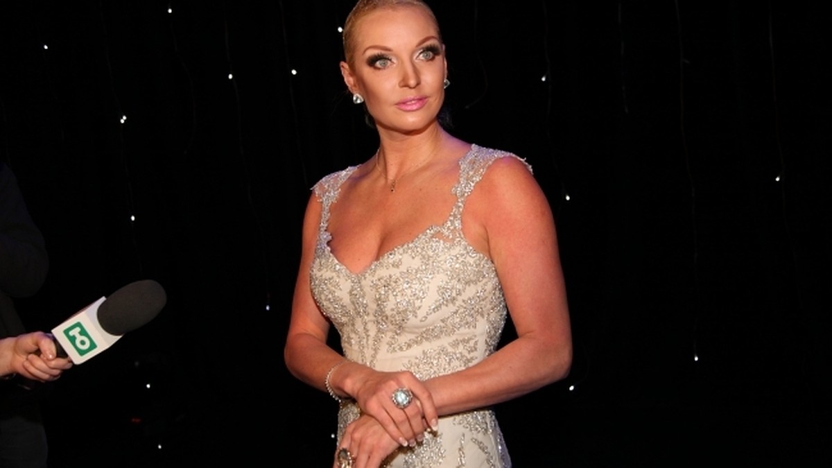 Шашты қызыл шаштың үлкен пландағы порно фотосы