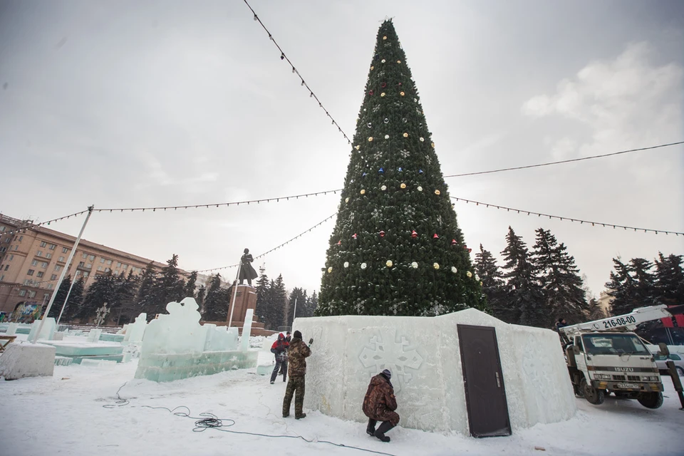 В этом году ледовый городок посвятят хоккею.