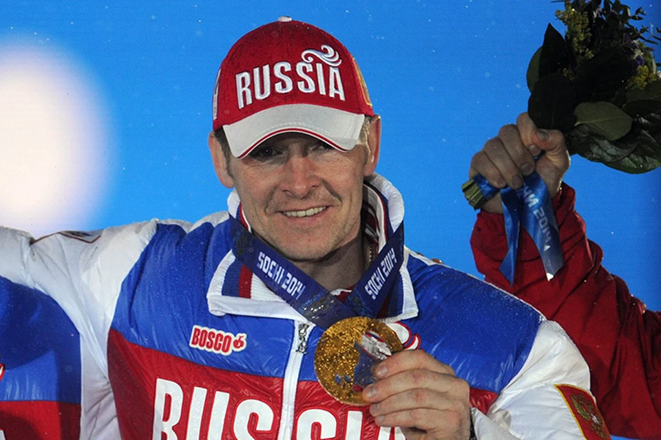 Бобслеист Александр Зубков признан виновным в нарушении антидопинговых правил и лишен двух золотых медалей