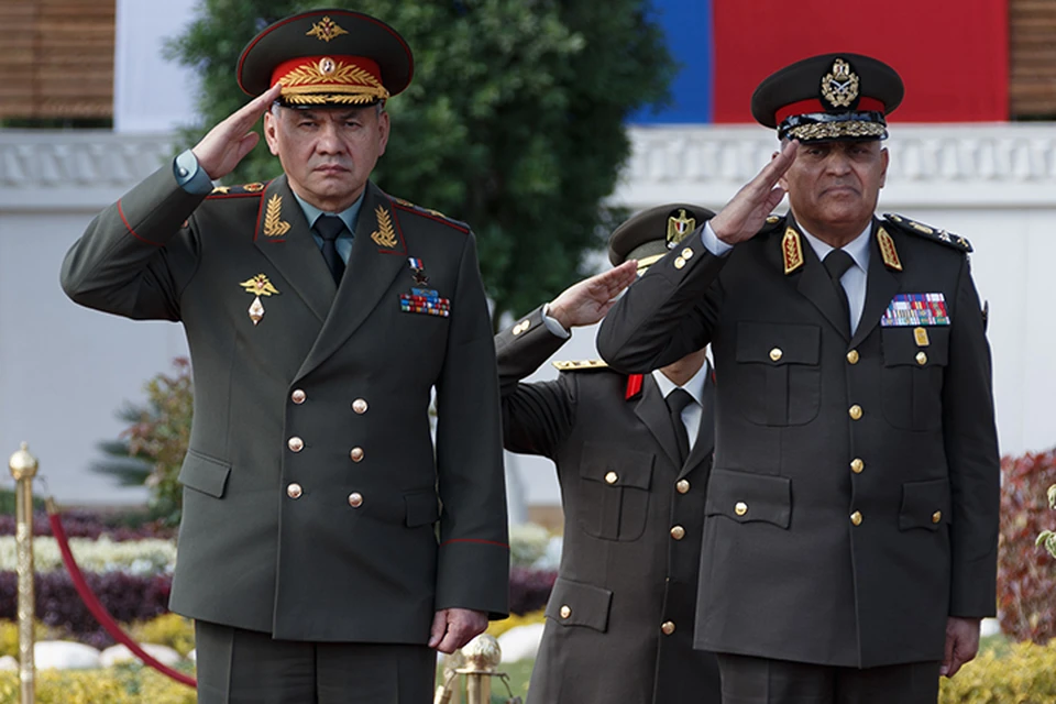 Министр обороны России Сергей Шойгу прибыл во вторник в Каир