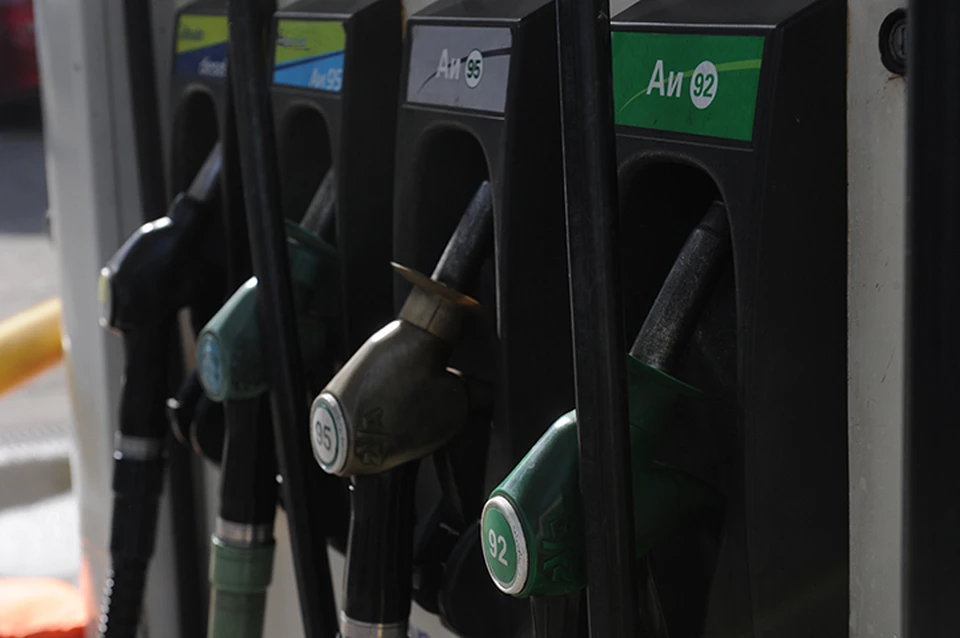 В Госагентстве антимонопольного регулирования пообещали, что до конца года цены на топливо будут стабильными