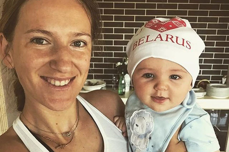 Виктория Азаренко хочет как можно раньше переехать с сыном Лео в Беларусь. Фото: соцсети