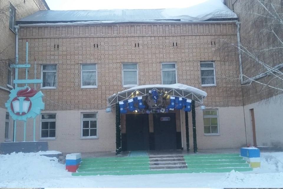 В школе Улан-Удэ, где произошло нападение, работали преступники, а на вахте сидела уборщица