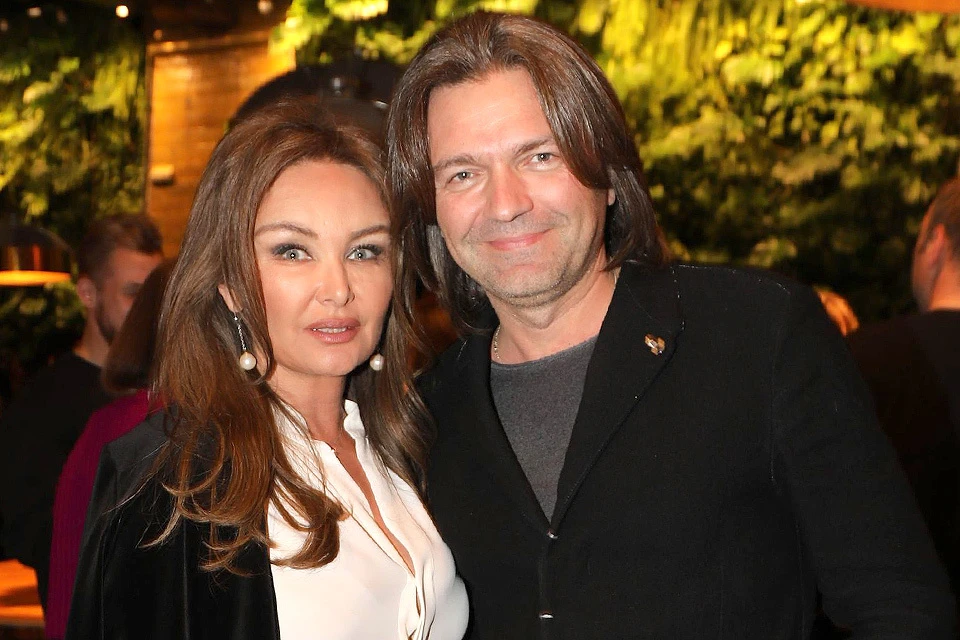 Певец и композитор Дмитрий Маликов с супругой Еленой.
