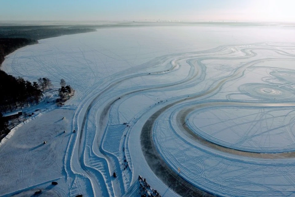Автогонки 21 января на озере Балтым закончились громким скандалом, который не утихает до сих пор
