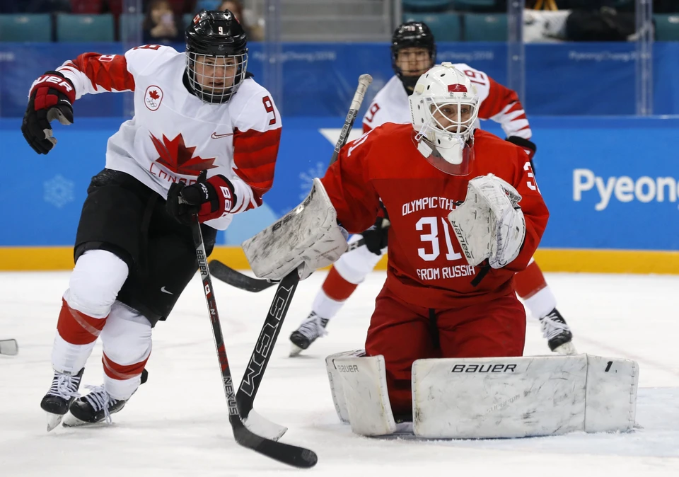 Хоккеистки сборной России проиграли в полуфинале Олимпиады команде Канады.