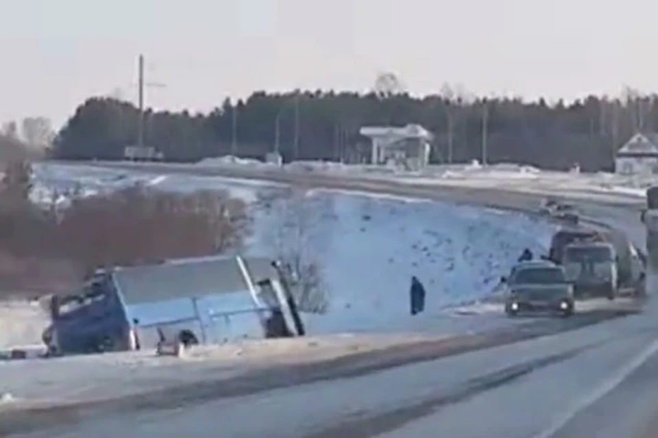 «Дорога была сплошной лед – вот и…»: очевидцы об аварии с 6 жертвами по пути в Шерегеш. Фото, видео: ЧП - Красноярск.