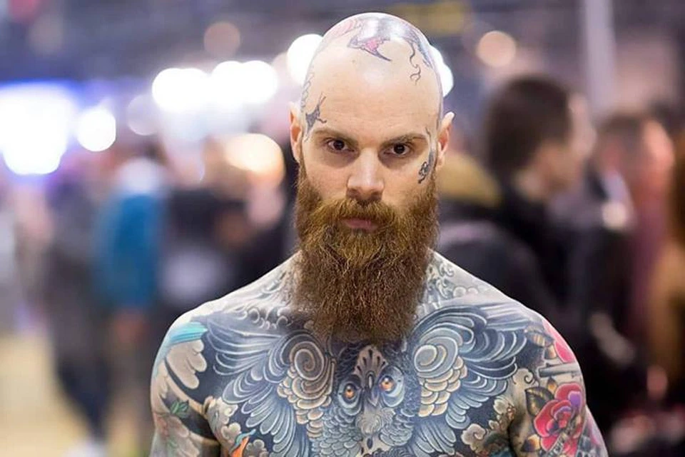 На своей страничке в Instagram француз часто публикует фото своих многочисленных тату.