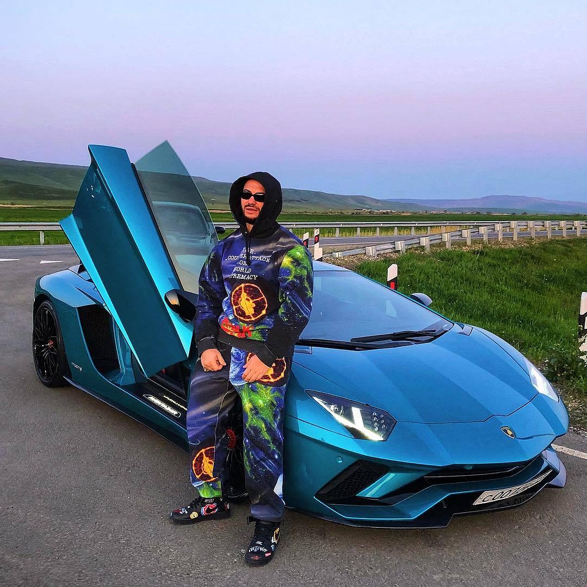 Джиган приехал на Ставрополье на «Lamborghini Aventador» за 40 миллионов -  KP.RU