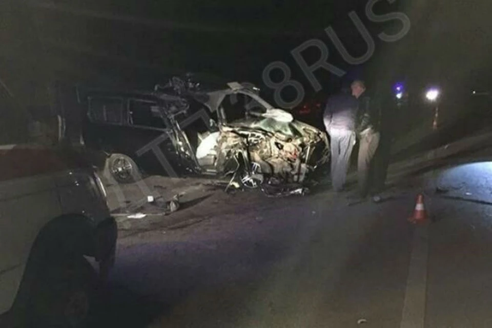 Крупное ДТП на Качугском тракте: два человека погибли в столкновении Honda Stepwgn и КамАЗа. Фото: группа "ДТП 38RUS".