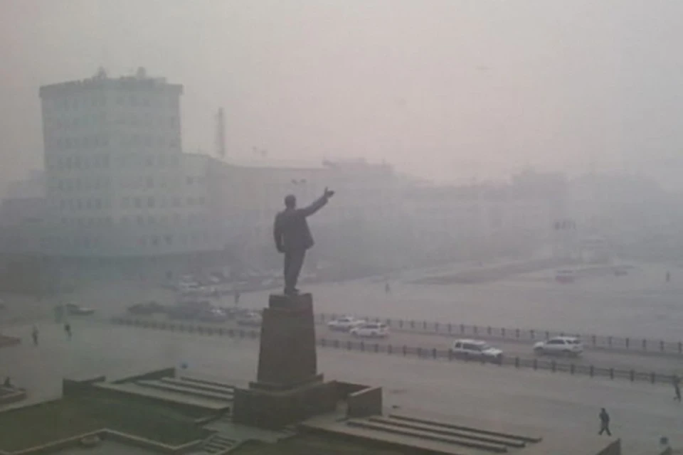 Воздух над столицей Якутии отравлен дымом от горящих пожаров. Фото: сайт правительства республики