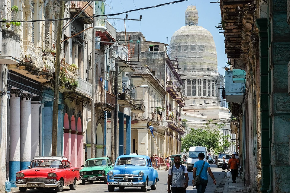 Купол здания Капитолия в Гаване отремонтируют за наши деньги.