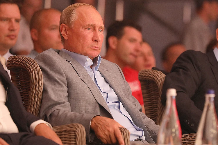 Владимир Путин: Вы не просто настоящие спортсмены, вы настоящие мужчины