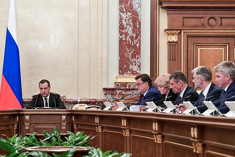 Следующий 2019 год станет адаптационным периодом к тем решениям, которые сейчас принимает правительство, — сказал Медведев. Фото: Александр Астафьев/ТАСС