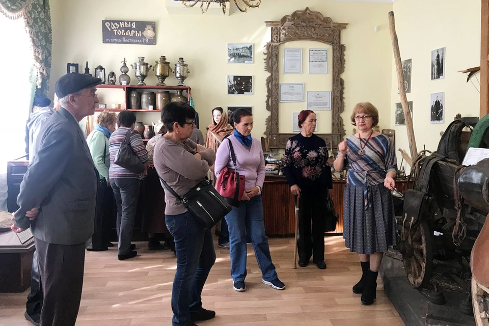 Экскурсия началась с Колыванского краеведческого музея - одного из старейших в Новосибирской области.