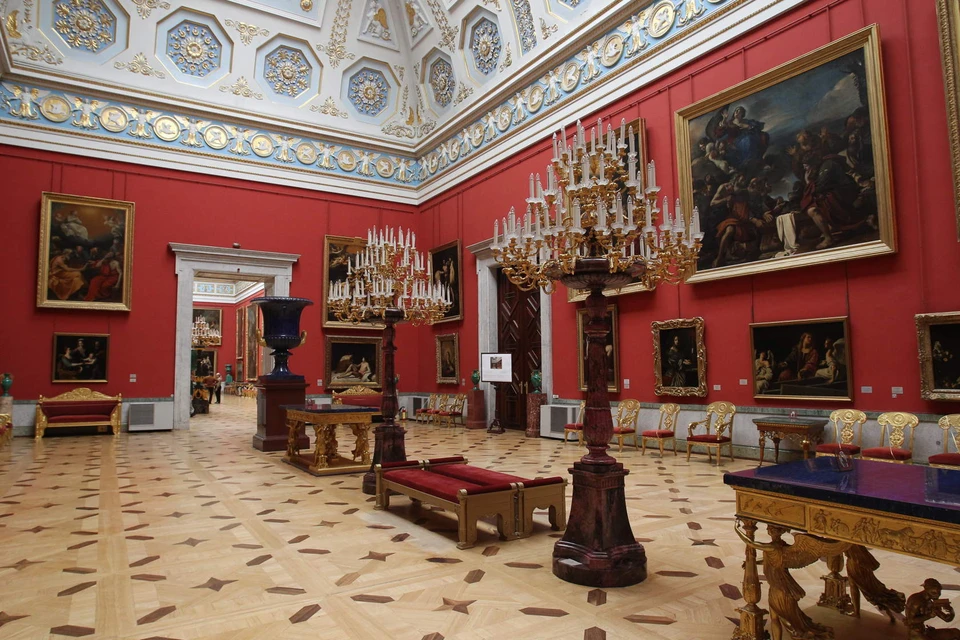Эрмитаж стал 15-м в списке лучших музеев мира по мнению путешественников.