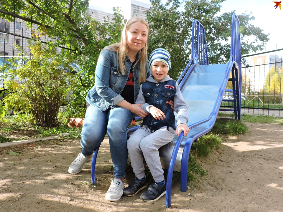 Антон со своей мамой Ириной