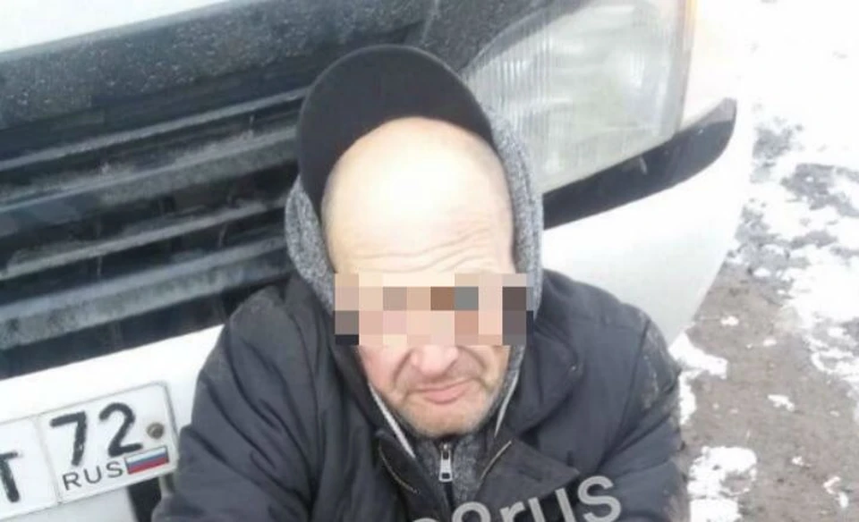 Подозреваемого в изнасиловании двух девочек поймали под Иркутском: местный житель узнал его по наколкам. Фото: ДТП-38