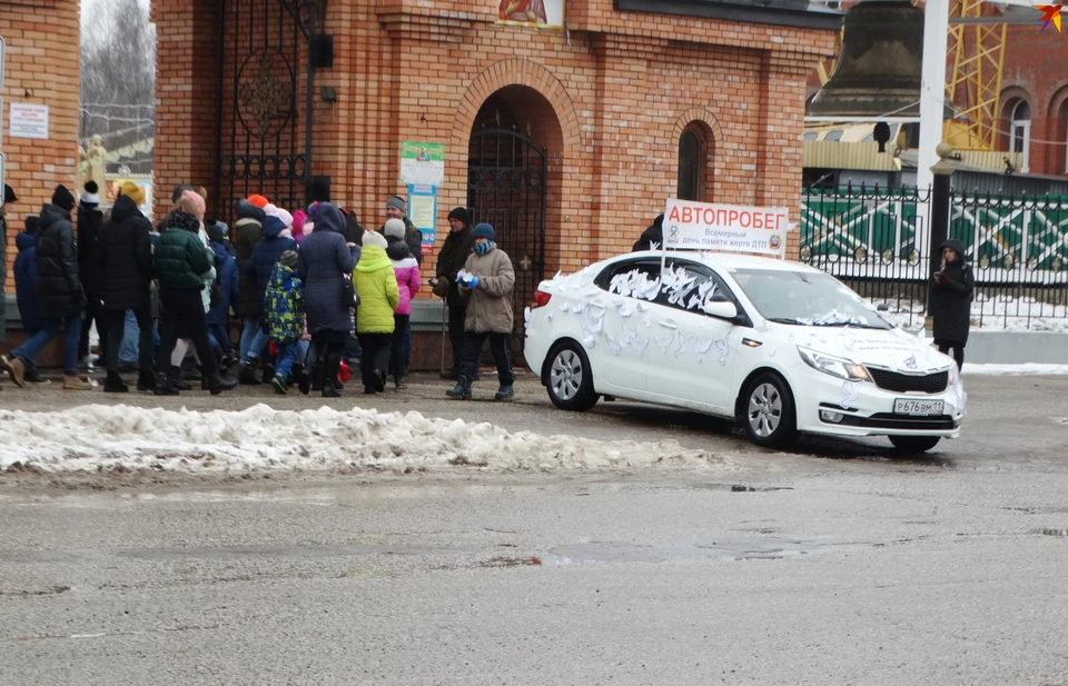 В Сыктывкаре прошел автопробег в память жертв ДТП