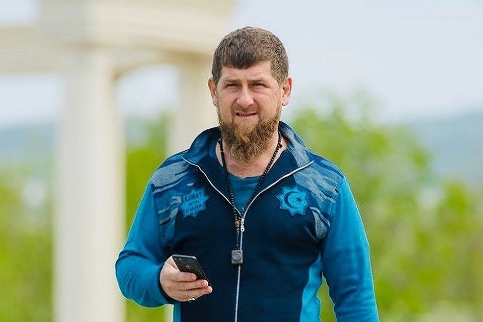 Кадыров в костюме
