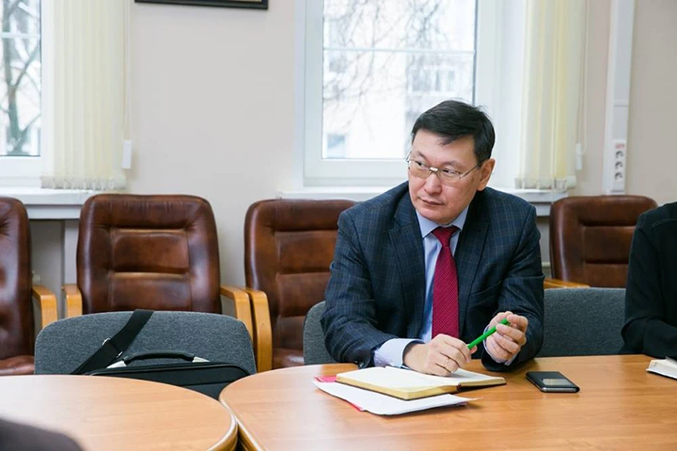 Владимир Егоров, министр образования Якутии. Фото: news.ykt.ru
