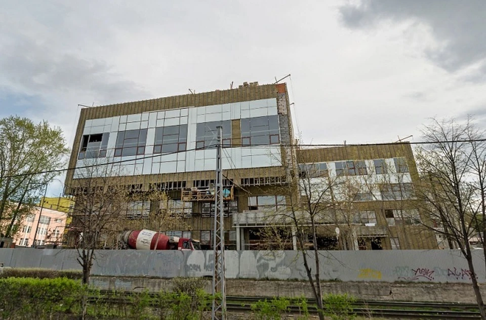 Школу №1 полностью перестраивают уже три года. Фото: Яндекс.Карты