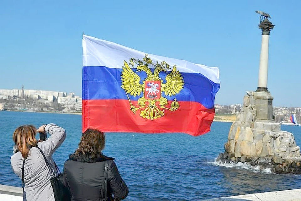 Крым провозгласил независимость в марте 2014 года и подписал с Россией договор о вхождении в ее состав
