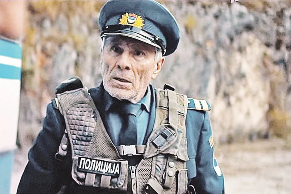 В свои 78 лет Гойко Митич снова стал вождем сил добра, сыграв в картине «Балканский рубеж» сербского полицейского. Фото: Кадр из фильма