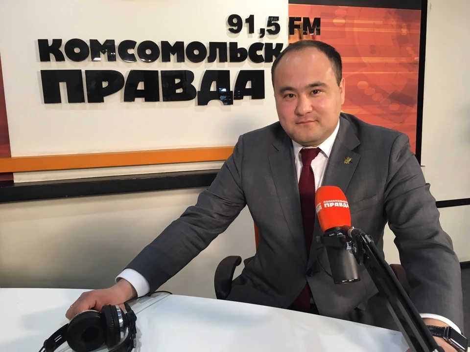 гость руководитель главный судебный пристав Иркутской области Теймур Магомедов