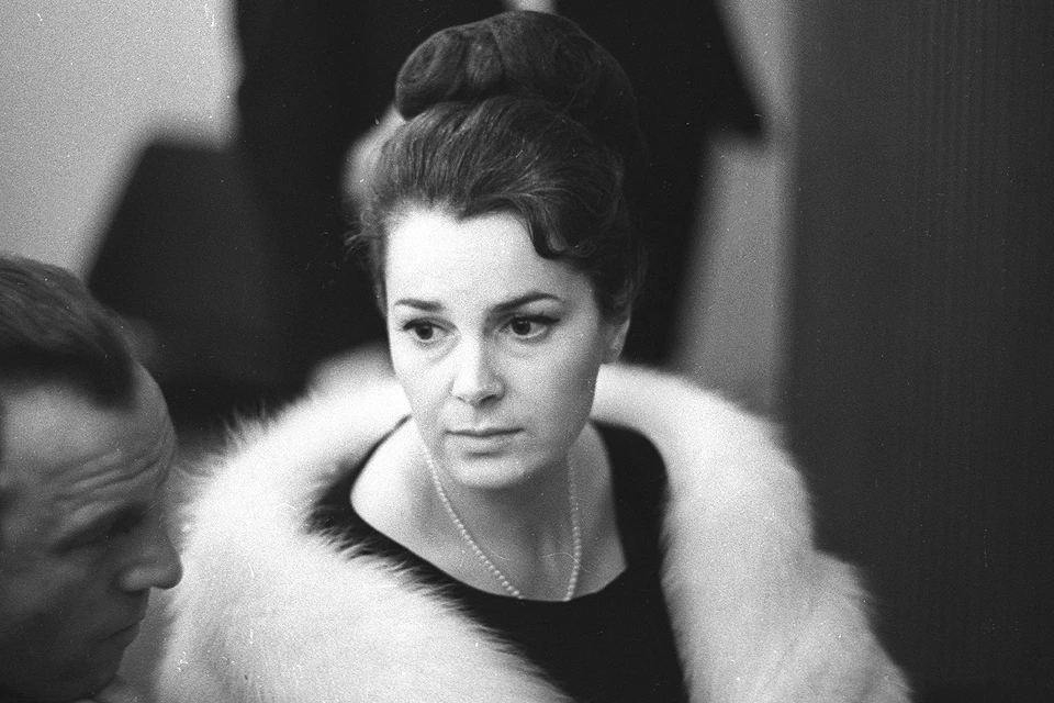 Актриса Элина Быстрицкая в 1965 году.