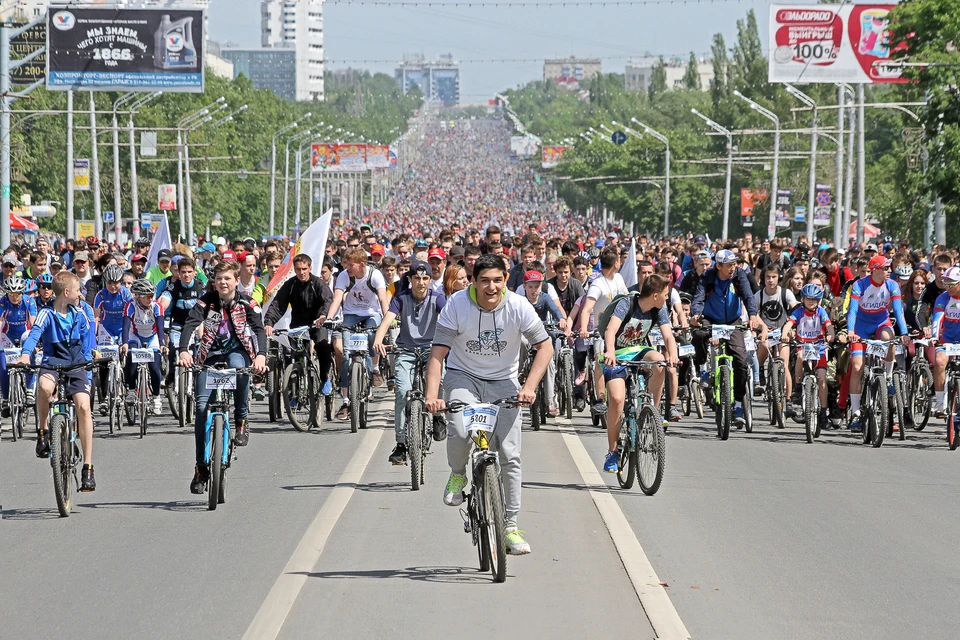 Колонна из нескольких тысяч велосипедистов стартует с Горсовета и доедет до парка «Ватан».