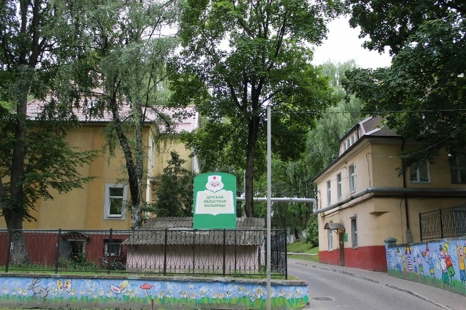 Пострадавшего ребенка сразу доставили в Детскую областную больницу в Калининграде.